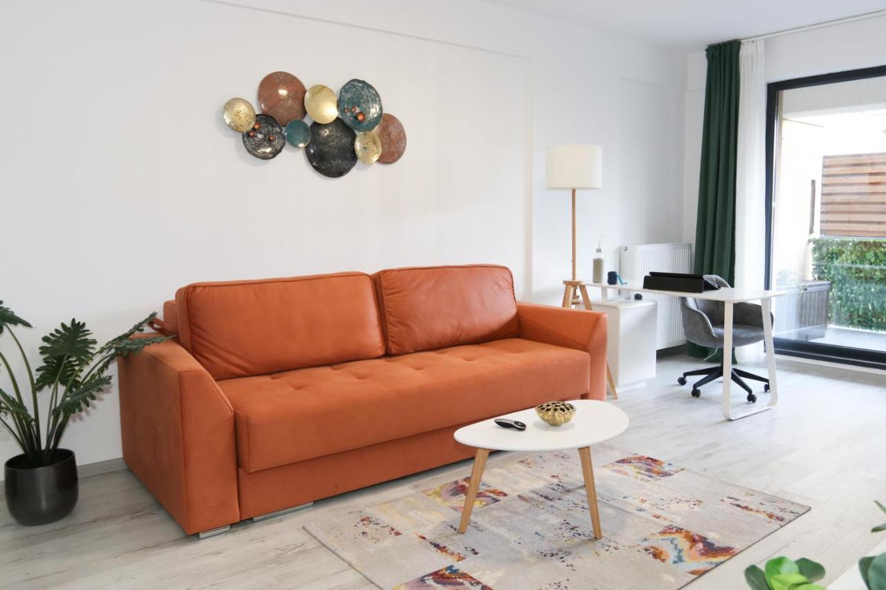Lazo Two Room- Luxury Apartment Bukarest Kültér fotó